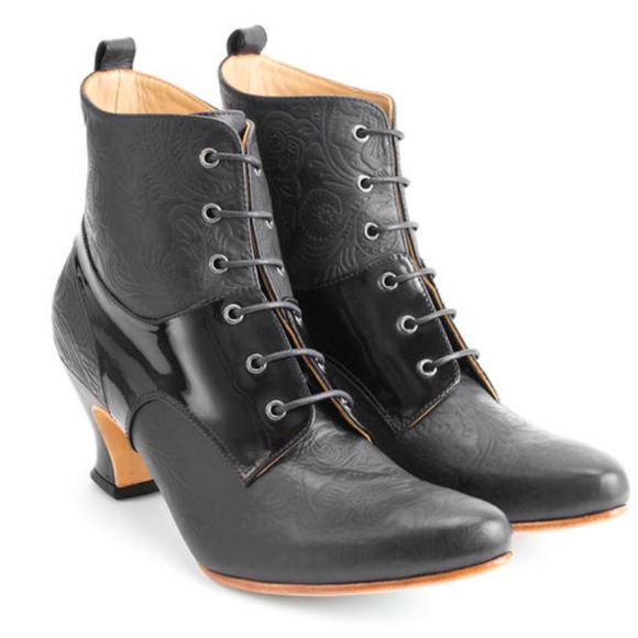 John Fluevog Shoes - John Fluevog Wonders Iguazu Harness Leather Lace-Up Boots